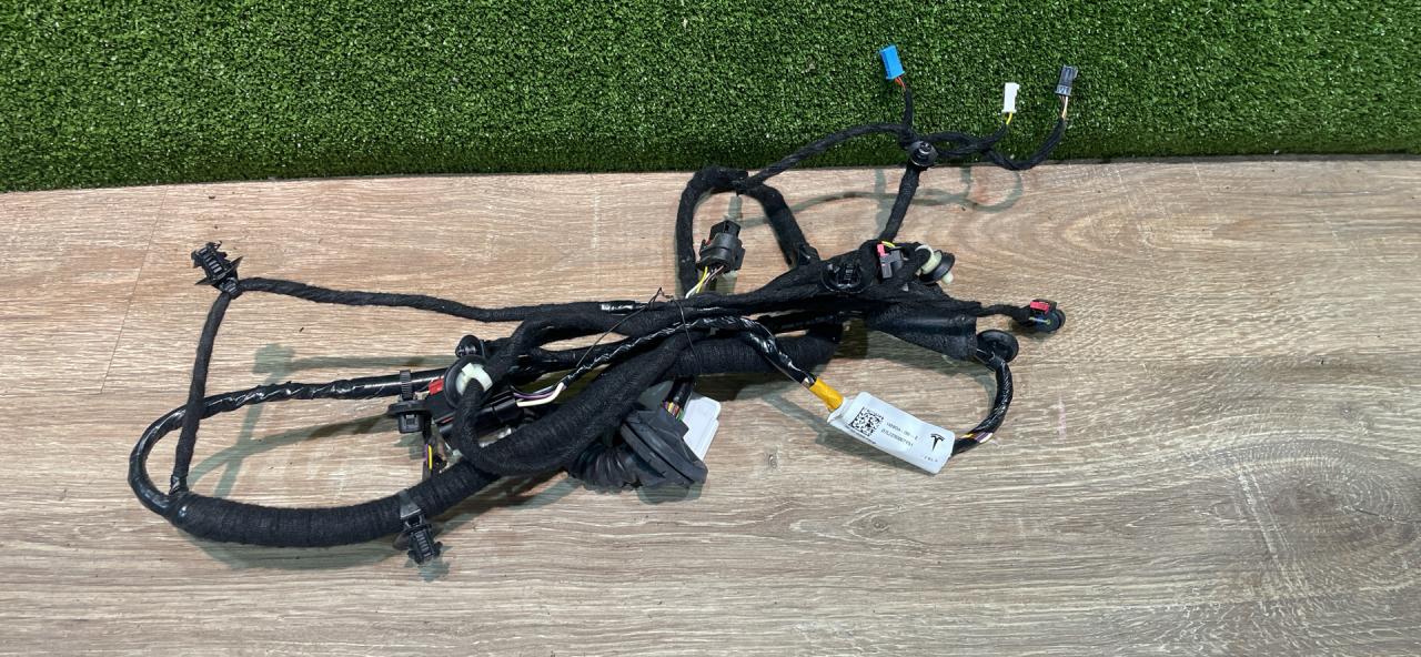 дверная проводка Tesla Model Y 1 поколение 2023, электро, ppmr, полный привод, 148905400, 148905400E - фото №1