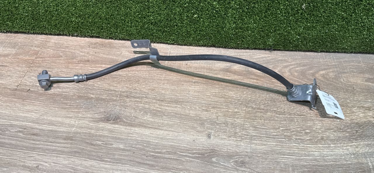 шланг тормозной Tesla Model 3 2 поколение 2024, pn01, 104472200 - фото №1
