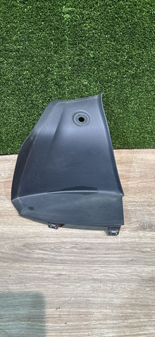 накладка внутренняя на заднюю панель кузова Tesla Model 3 2 поколение 2024, pn01, 171368100, 178431900 - фото №1