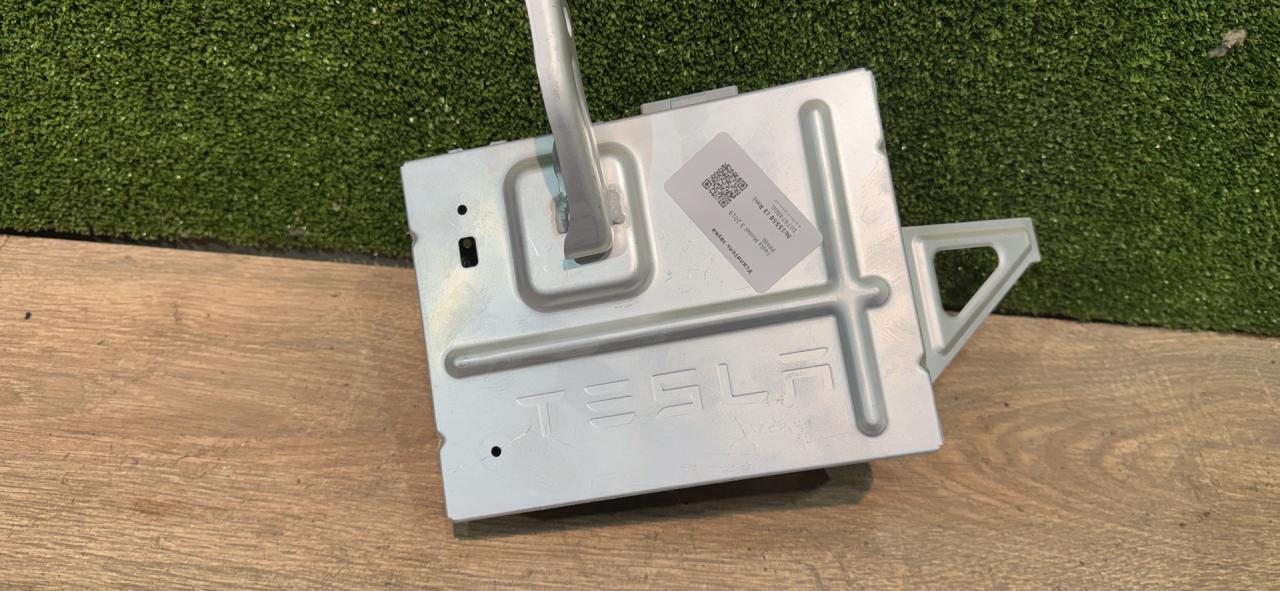 усилитель музыкальный Tesla Model 3 1 поколение 2019, ppmr, 107974800, 107974800E - фото №1