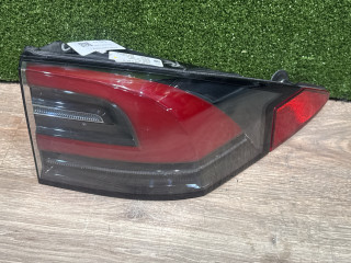 фонарь задний правый Tesla Model X 1 поколение 2018, 103433300