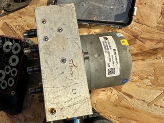 компрессор пневмоподвески RAM 1500 5 поколение 2019, 68437252AC