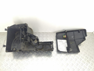 короб предохранителей Mercedes-Benz M-Класс W163 [рестайлинг] 2003, 2.7 л., CDi, дизель, МКПП, внедорожник 5 дв., полный привод, 1635400224, A1635400224, 1635400182, A1635400182, 1635400382, A1635400382