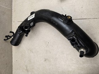 патрубок интеркулера Jeep 2021, 2.0 л., бензин, АКПП, серебристый, внедорожник 5 дв., полный привод, правый руль, 05281952AA