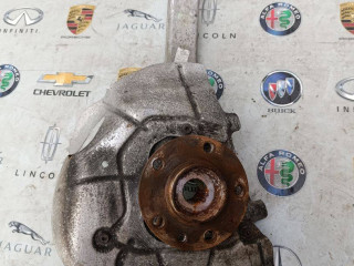 кулак поворотный левый Alfa Romeo 2019, 2.0 л., бензин, АКПП, 00505445600