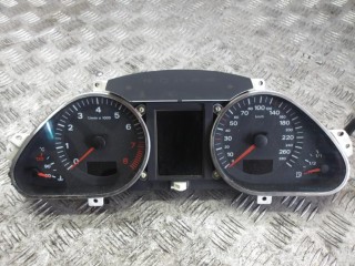 щиток приборов (приборная панель) Audi A6 C5 [рестайлинг] 2005, 2.4 л., бензин, АКПП, седан, 4F0920933H