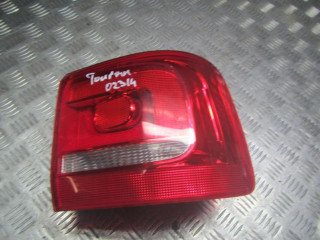фонарь задний правый Volkswagen Touran 1 поколение [2-й рестайлинг] 2011, 1.4 л., бензин, МКПП, минивэн