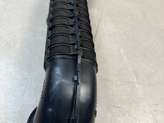 патрубок воздушного фильтра Toyota 2022, 2.8 л., 1GD-FTV, дизель, АКПП, красный, пикап, полный привод, правый руль, 177500L070