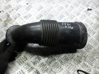 патрубок воздушного фильтра Mercedes-Benz Vito W639 2007, 3.0 л., дизель, АКПП, микроавтобус