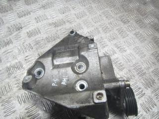 кронштейн компрессора кондиционера Volkswagen Passat B5 2001, 1.6 л., бензин, 06B260885A