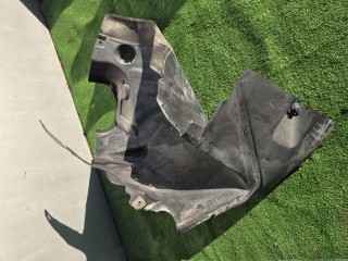 защита арок передняя левая (подкрылок) Mercedes-Benz C AMG W204 2009, 6.3 л., бензин, АКПП, серый, седан, задний привод, A2046981130