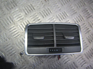 дефлектор обдува салона Audi A6 C5 [рестайлинг] 2004, 3.2 л., бензин, МКПП, седан, 4F0819203