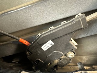 замок двери задней левой Maserati Quattroporte 6 поколение [рестайлинг] 2019, 3.0 л., бензин, АКПП, чёрный, седан, задний привод, 670100894