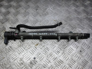 топливная рампа Mercedes-Benz C-Класс W203/S203/CL203 2003, 2.2 л., дизель, МКПП, седан, A6110780449, 0281002504, A6110700395