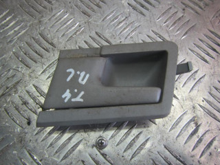 ручка внутренняя передняя левая Volkswagen Transporter T4 1994