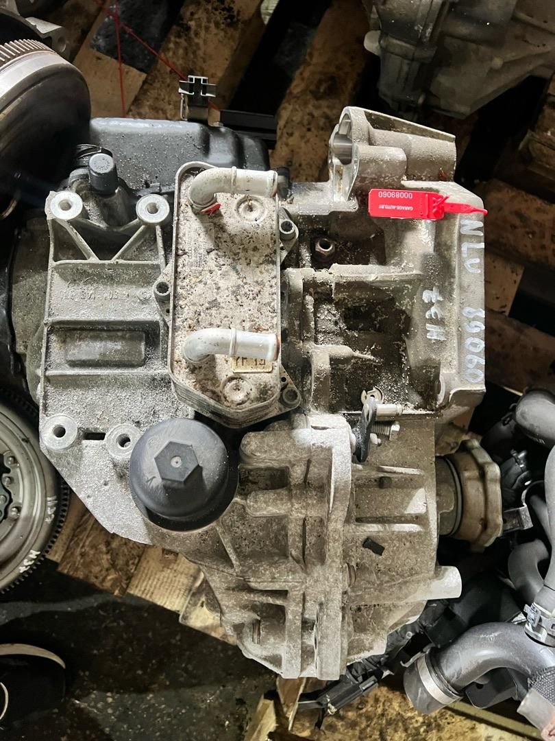 КПП автоматическая (АКПП) Volkswagen Sharan 2 поколение 2011, 2.0 л., CCZA, бензин, АКПП, минивэн, DSG6, DQ250, NLU - фото №1