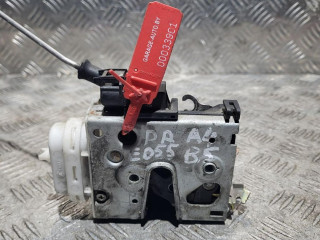 замок двери передней правой Audi A4 B5 1995, 1.6 л., бензин, седан, 4D1837016