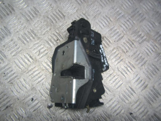 замок двери передней левой BMW 3 серия E46 2002, 2.5 л., бензин, АКПП, седан