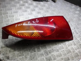 фонарь задний правый Ford Focus 1 поколение 2000, хетчбэк 5 дв.