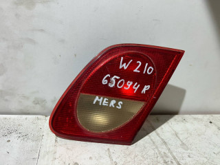 фонарь задний правый Mercedes-Benz E-Класс W210/S210 [рестайлинг] 1999, 2.2 л., дизель, АКПП, серебро, седан, KRYSHKI, BAGAZH