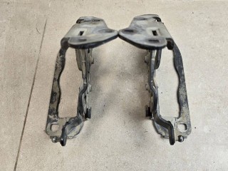 петля капота левая Mercedes-Benz C AMG W204 2009, 6.3 л., бензин, АКПП, серый, седан, задний привод, A2048800728