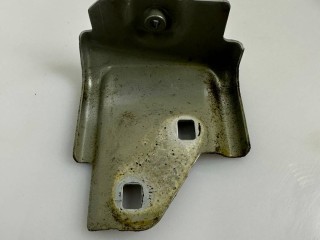 Крепления ( кронштейн ) крыла Mercedes-Benz S-Класс W222 [рестайлинг] 2018, 2.9 л., OM 656.929, дизель, АКПП, седан, задний привод, правый руль, A2228800714