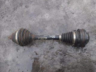 полуось передняя левая (приводной вал, ШРУС) Volkswagen Golf 5 поколение 2008, 2.0 л., дизель, МКПП, универсал, 1K0407271BN