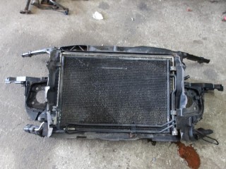 передняя панель крепления облицовки (телевизор) Audi A4 B6 2003, 2.5 л., дизель, АКПП, универсал