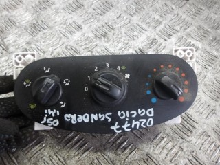 блок управления печки / климат-контроля Dacia Sandero 1 поколение 2009, 1.4 л., бензин, МКПП, хетчбэк 5 дв., N106276R