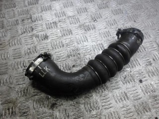 патрубок интеркулера Audi A6 4F/C6 2007, 3.0 л., дизель, АКПП, универсал, 4F0145738F