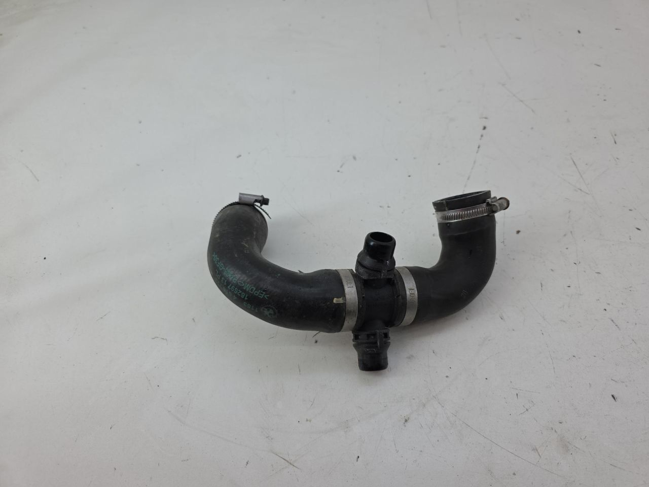 патрубок радиатора BMW 4 серия F32/F33 2015, 2.0 л., бензин, АКПП, 11534615722, 4615722 - фото №1