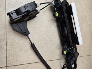 ручка наружная Land Rover Range Rover Evoque L551 2020, 2.0 л., бензин, АКПП, белый, внедорожник 5 дв., полный привод, правый руль, K8D222400BC, K8D2203A28DC