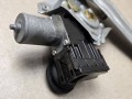 стеклоподъемник задний правый Toyota 2022, 2.8 л., 1GD-FTV, дизель, АКПП, красный, пикап, полный привод, правый руль, 857200K270 - фото №5