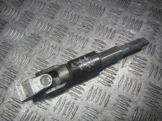 рулевой карданчик Volvo V70 2 поколение [рестайлинг] 2005, 2.4 л., дизель, МКПП, универсал