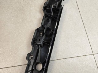 Кронштейн накладки на порог лев. BMW 6 GT G32 2020, 2.0 л., бензин, АКПП, белый, задний привод, 51777387357