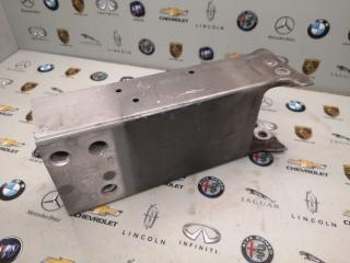 усилитель бампера переднего Jaguar F-Pace 1 поколение 2018, 2.0 л., дизель, АКПП, правый руль