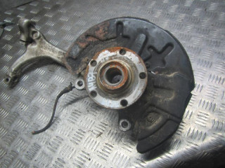 ступица передняя правая Audi A4 B7 2007, 2.0 л., бензин, МКПП, универсал