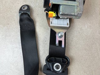 ремень безопасности Mercedes-Benz GLE W166 2018, 2.2 л., дизель, АКПП, черный, внедорожник 5 дв., правый руль, A16686010859