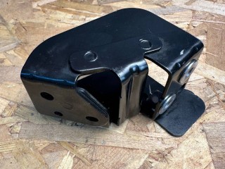 кронштейн радиатора Alfa Romeo Stelvio 1 поколение 2018, 2.0 л., АКПП, серый, внедорожник 5 дв., полный привод