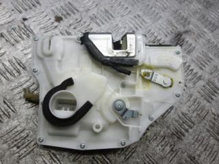 замок двери передней правой Suzuki Swift 3 поколение 2007, 1.3 л., бензин, МКПП, хетчбэк 5 дв.