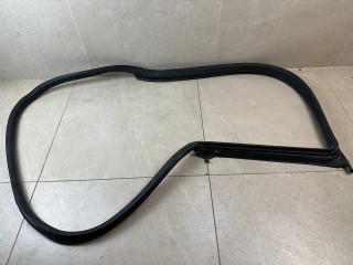 уплотнитель двери Maserati Quattroporte 6 поколение [рестайлинг] 2019, 3.0 л., бензин, АКПП, чёрный, седан, задний привод