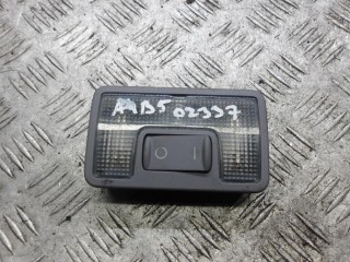 фонарь салона (плафон) Audi A4 B5 [рестайлинг] 2000, 2.8 л., бензин, МКПП, универсал, 4B9947123