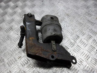 подушка крепления КПП Volkswagen Transporter T4 1997, 7D0199131A