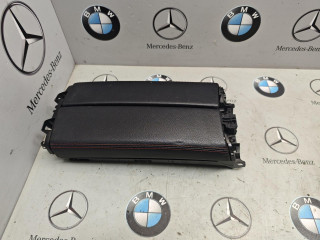 подлокотник Mercedes-Benz GLB-Класс 1 поколение 2022, бензин, задний привод