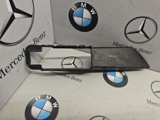 кронштейн (крепление) BMW XM G09 2023, 4.4 л., бензин, c5y, полный привод, 9880749