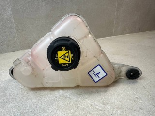 бачок расширительный Alfa Romeo 2021, 2.1 л., дизель, АКПП, чёрный, внедорожник 5 дв., полный привод, 50552834