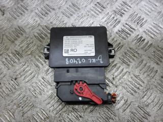 блок управления ручником Mercedes-Benz B-Класс W246 [рестайлинг] 2017, 1.5 л., дизель, АКПП, хетчбэк 5 дв., A2469003417