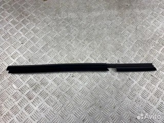 Уплотнитель стекла BMW X3 G01 (2017 - 2026), 51357393430