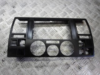 рамка под магнитолу Volkswagen Transporter T5 2004, 7H0857237E