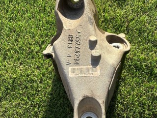 кронштейн двигателя Alfa Romeo 2021, 2.1 л., дизель, АКПП, чёрный, внедорожник 5 дв., полный привод, 55273294